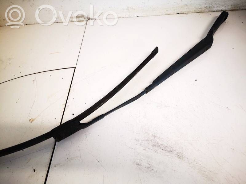 Opel Astra J Braccio della spazzola tergicristallo anteriore