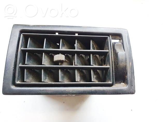 Volkswagen Golf II Copertura griglia di ventilazione laterale cruscotto