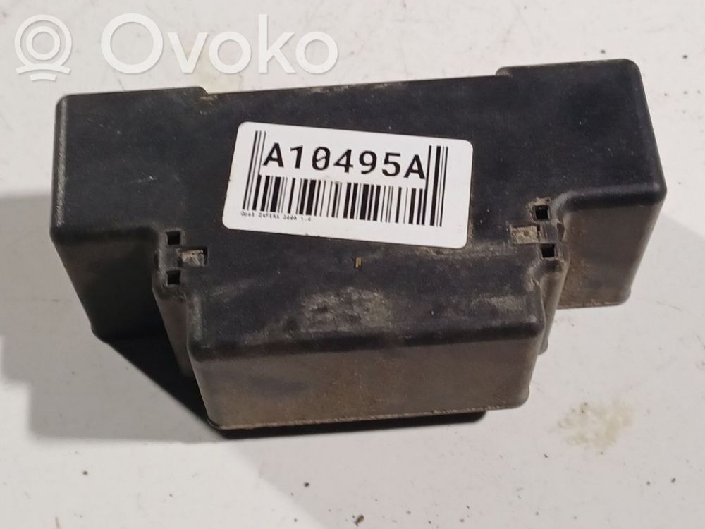 Opel Zafira B Coperchio scatola dei fusibili 