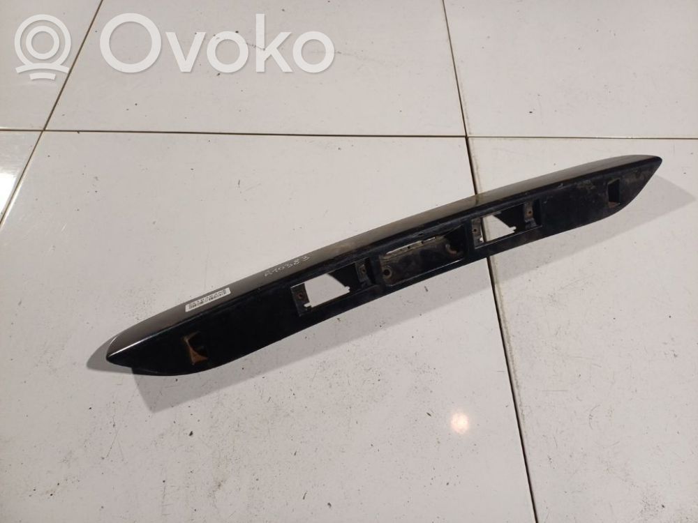 Chrysler Voyager Éclairage de plaque d'immatriculation 