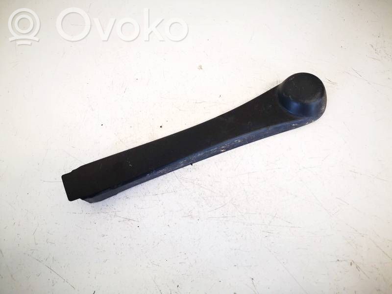 BMW 6 E63 E64 Brazo del limpiaparabrisas trasero 