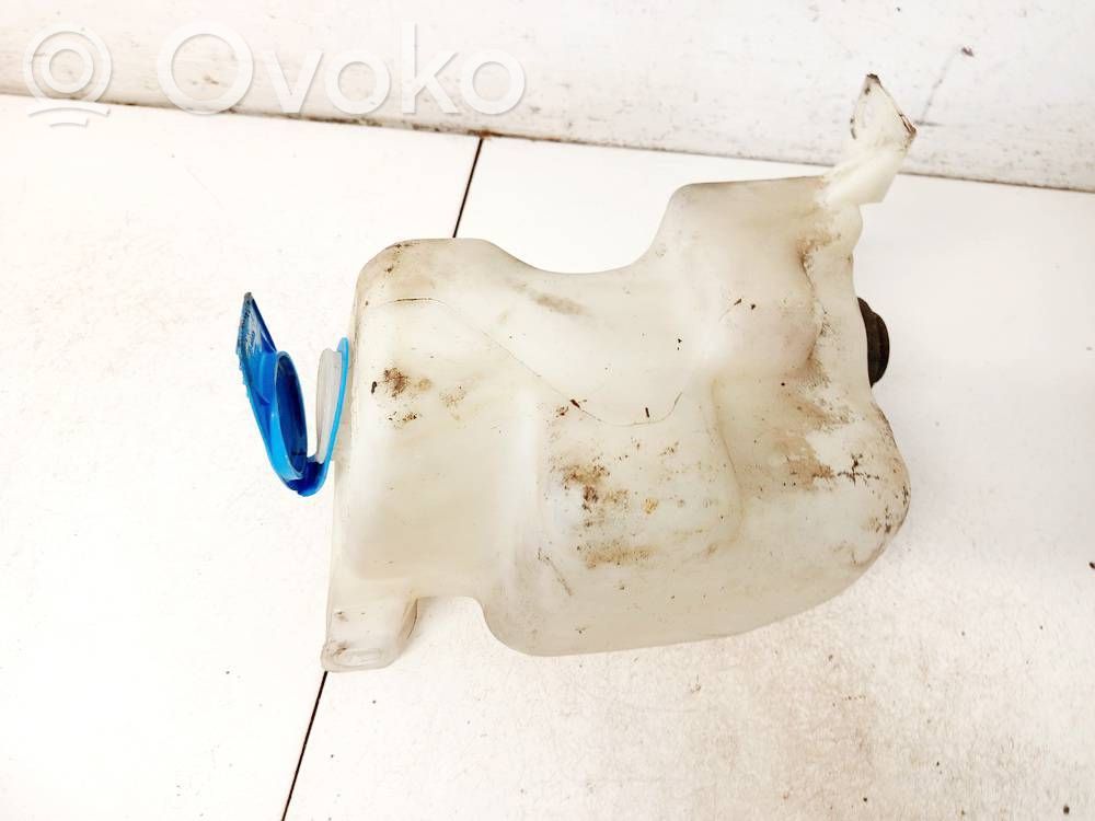 Volkswagen Golf IV Zbiornik płynu do spryskiwaczy szyby przedniej / czołowej 