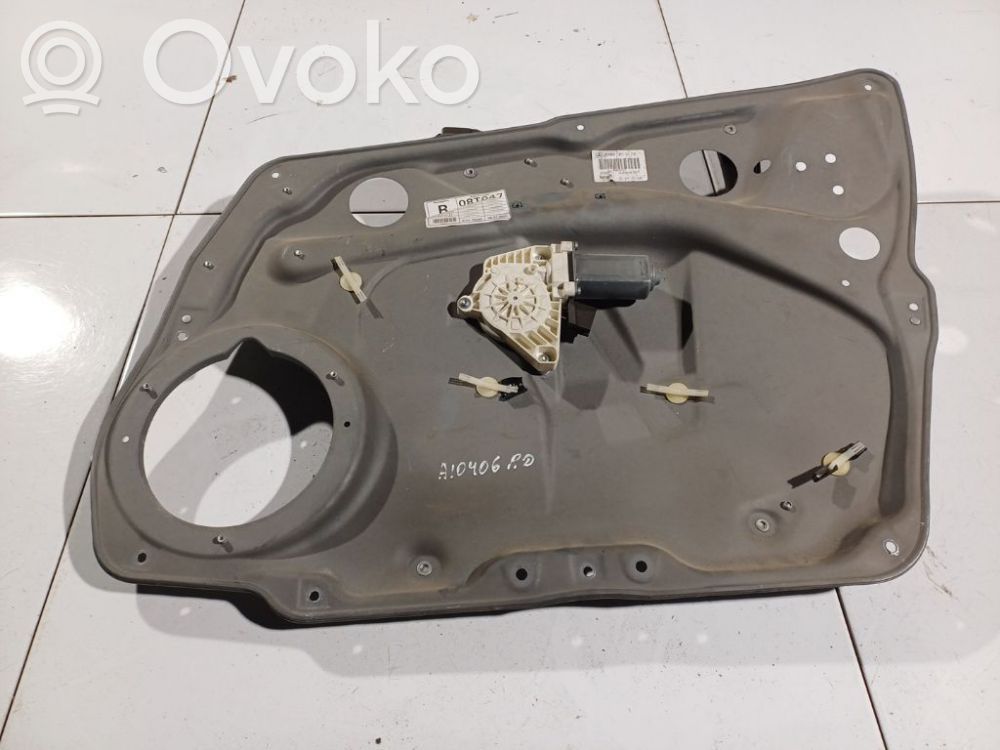 Mercedes-Benz A W169 Alzacristalli del portellone scorrevole con motorino