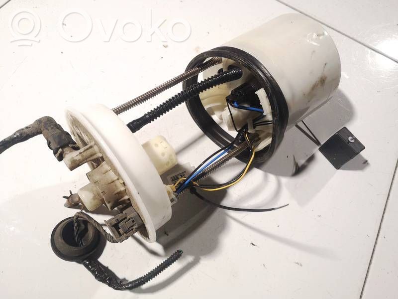 Honda Civic Polttoainesäiliön pumppu