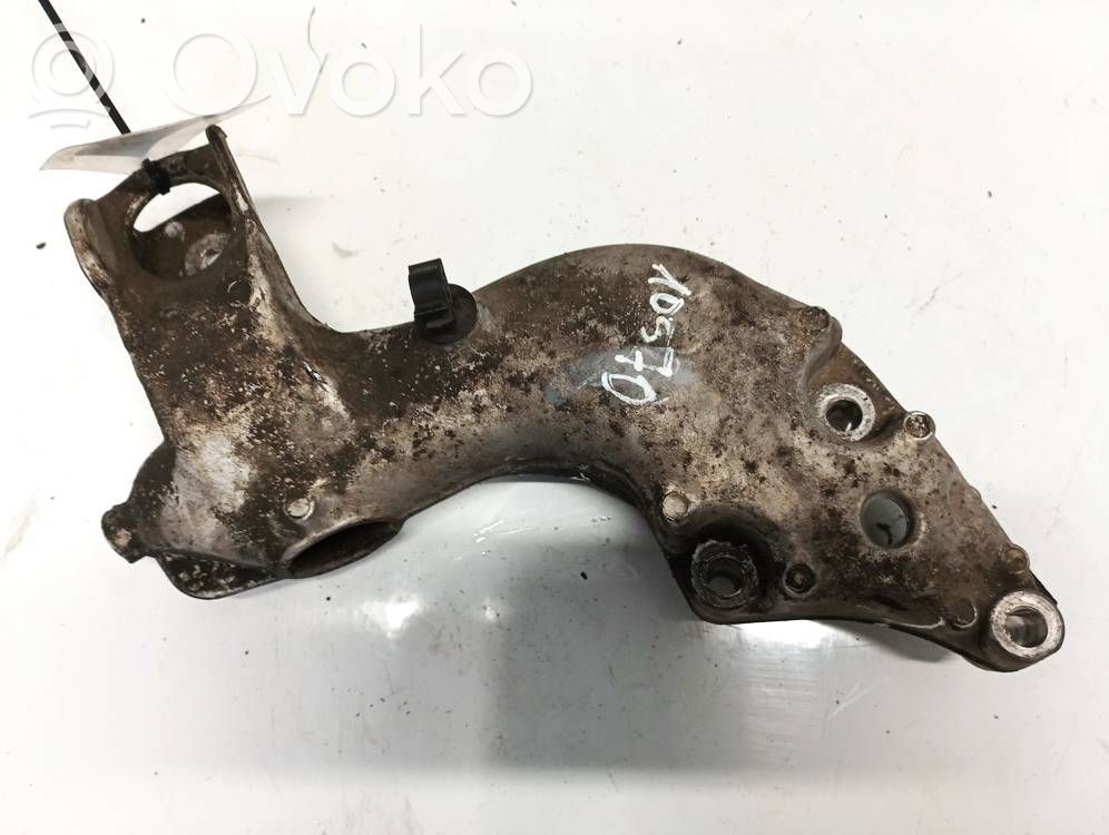 Peugeot Partner Engine mounting bracket 
