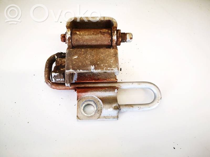 Volkswagen Polo IV 9N3 Bisagra superior puerta delantera 