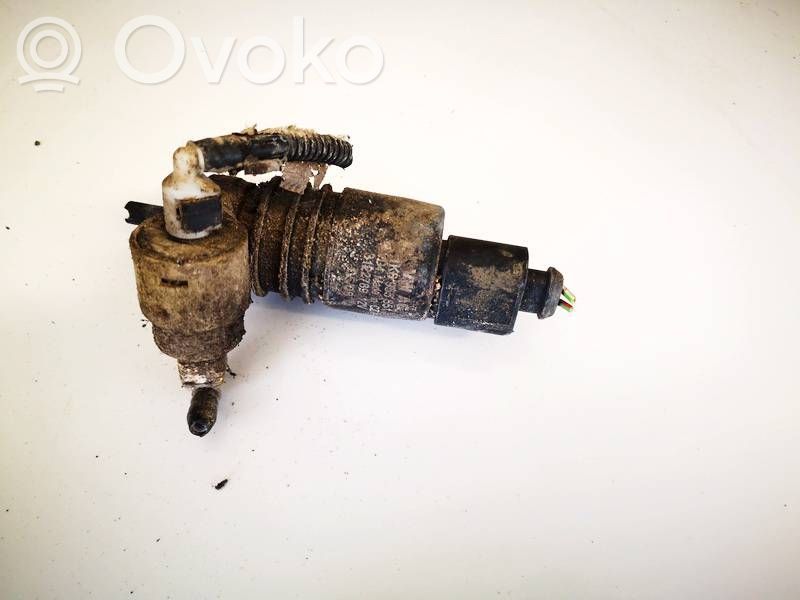 Volkswagen Polo IV 9N3 Pompe de lave-glace de pare-brise
