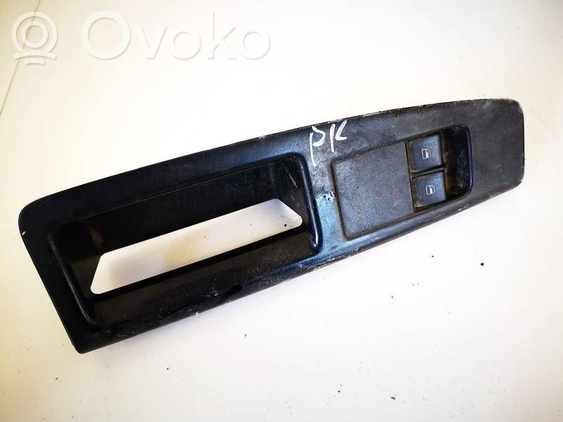 Volkswagen Polo IV 9N3 Interruttore di controllo dell’alzacristalli elettrico