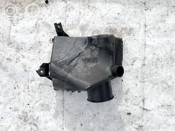 BMW 6 E63 E64 Air filter box 