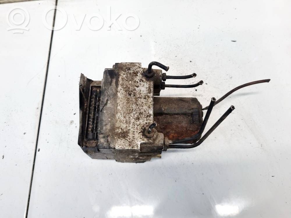 Audi A4 S4 B5 8D ABS bloks 