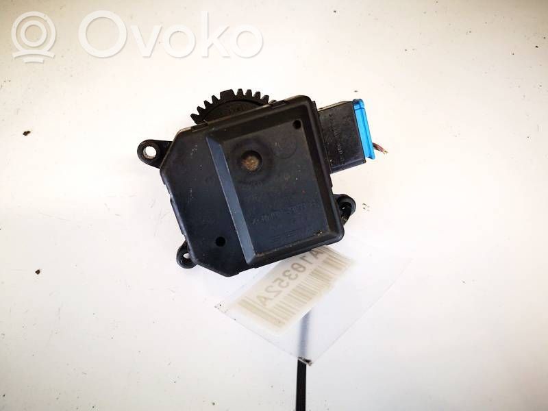 Skoda Roomster (5J) Moteur / actionneur de volet de climatisation 