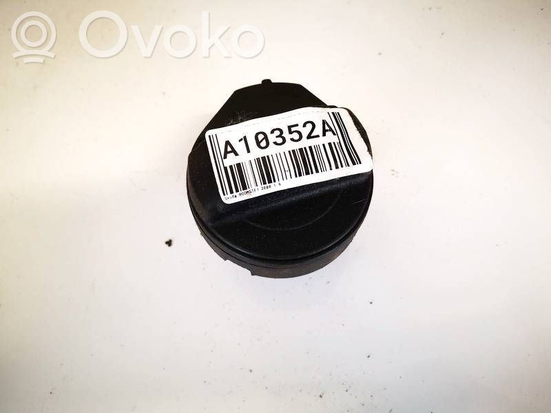 Skoda Roomster (5J) Tappo del serbatoio del carburante 