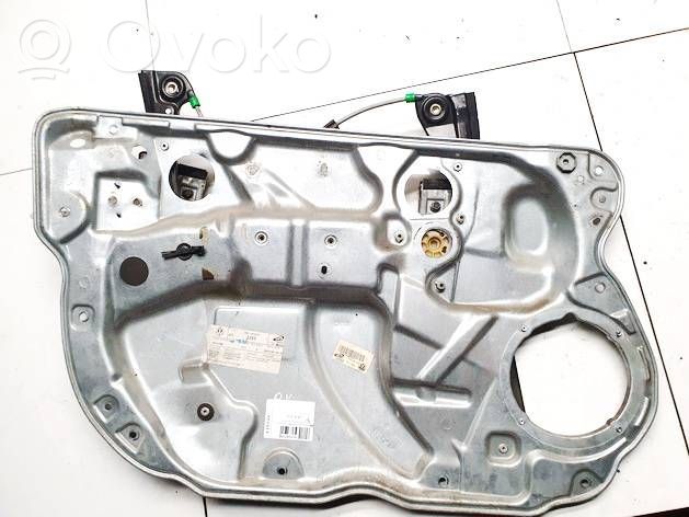 Volkswagen Polo IV 9N3 Alzacristalli del portellone scorrevole con motorino