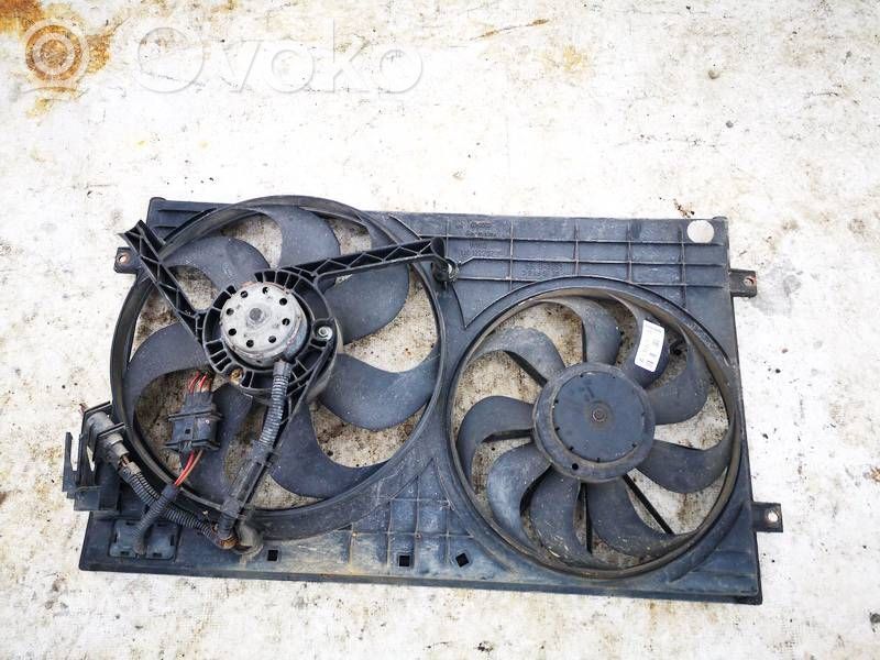 Volkswagen Golf IV Convogliatore ventilatore raffreddamento del radiatore