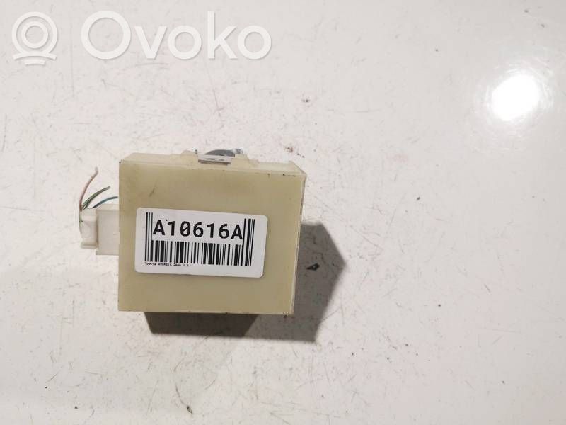 Toyota Avensis T250 Unitate/modul comandă uși 