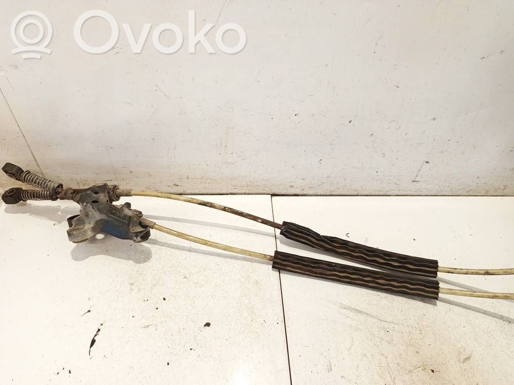 Volkswagen Polo IV 9N3 Cavo di collegamento leva del cambio 