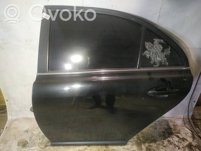 Toyota Avensis T250 Tür hinten