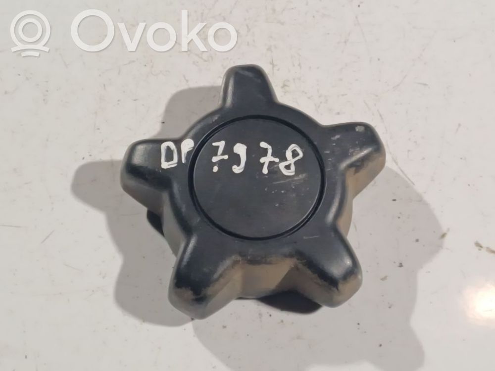 Istuimen säätönuppi   08686047,08686047,08686047