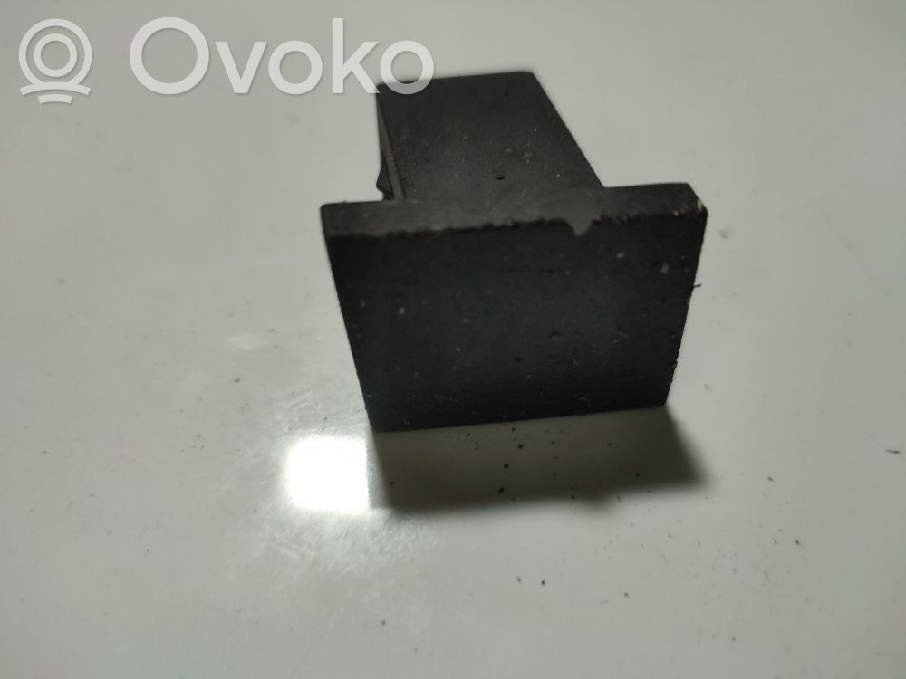 Opel Omega B2 Inne części wnętrza samochodu 