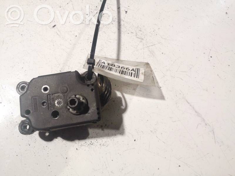 Peugeot 307 Moteur / actionneur de volet de climatisation 