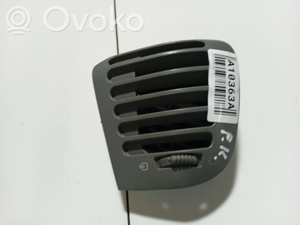 Rejilla de ventilación central del panel   1471018077,1471018077,1471018077