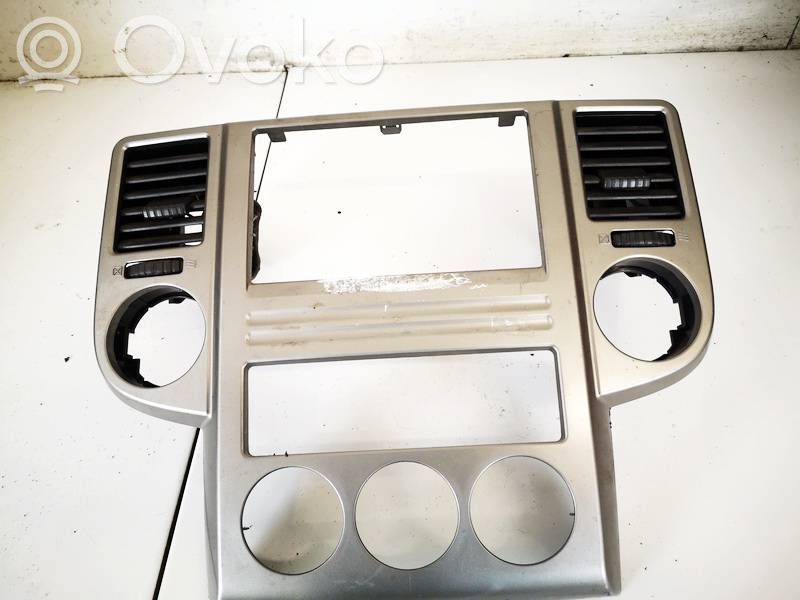 Nissan X-Trail T30 Grilă ventilație centrală 