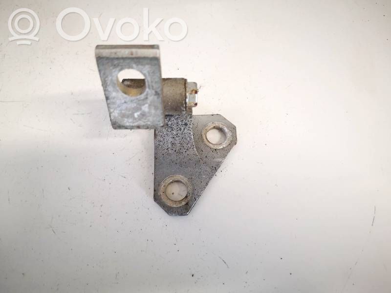 Volkswagen PASSAT B6 Etuoven yläsarana 