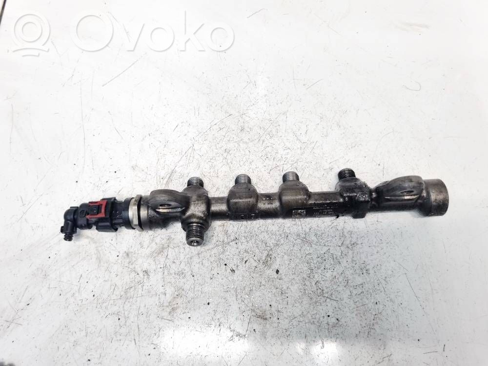 Opel Astra J Linea principale tubo carburante 