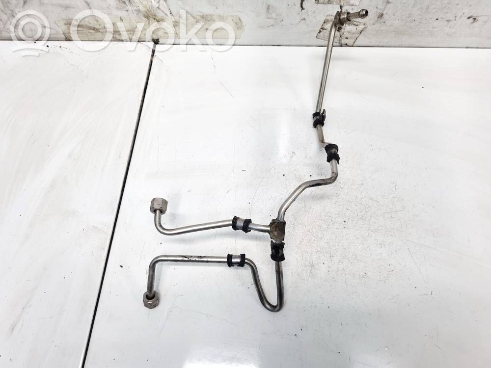 Audi Q5 SQ5 8R Polttoaineputki