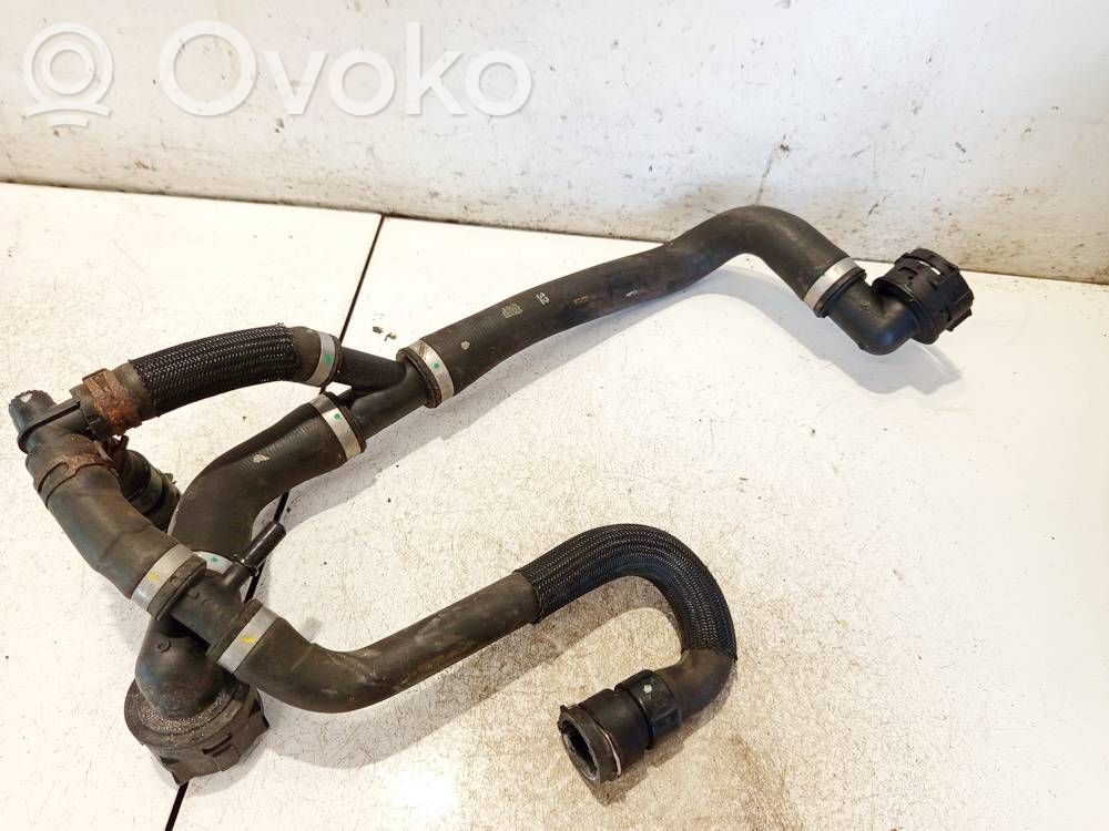 Land Rover Discovery Sport Tubo flessibile del liquido di raffreddamento del motore