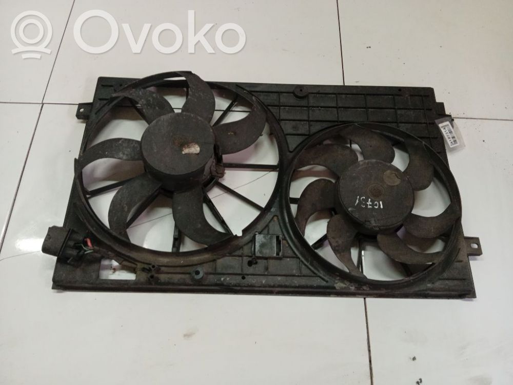 Volkswagen Golf V Suport ventilator radiator 