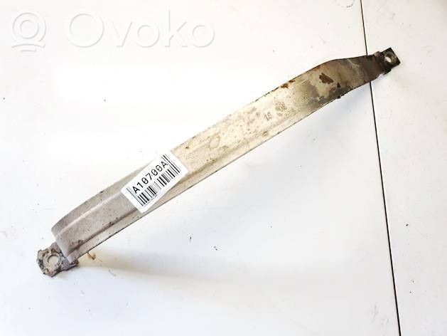 Volkswagen Polo IV 9N3 Sangle de réservoir de carburant
