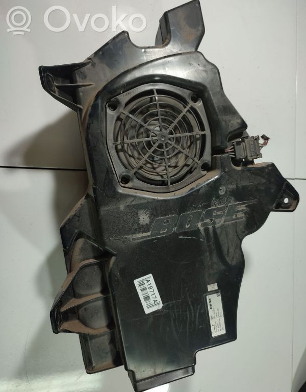 Audi A3 S3 8P Głośnik niskotonowy 