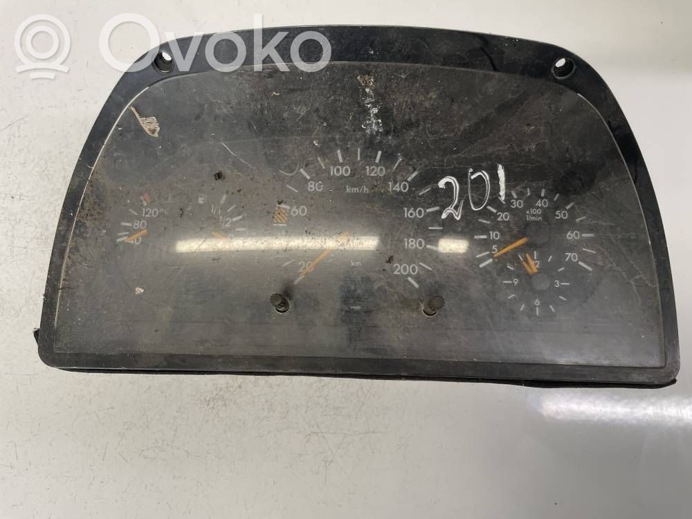 Mercedes-Benz Vito Viano W638 Tachimetro (quadro strumenti) 