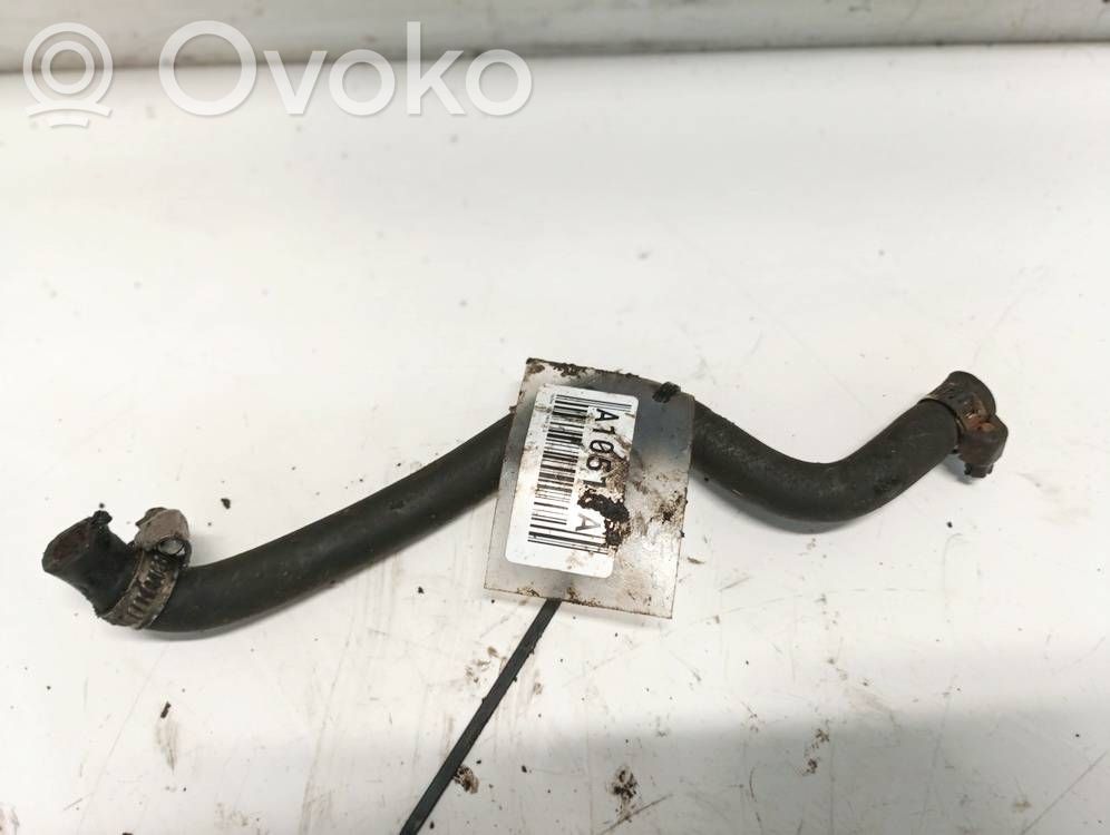 Volvo S70 V70 V70 XC Tubo flessibile del liquido di raffreddamento del motore