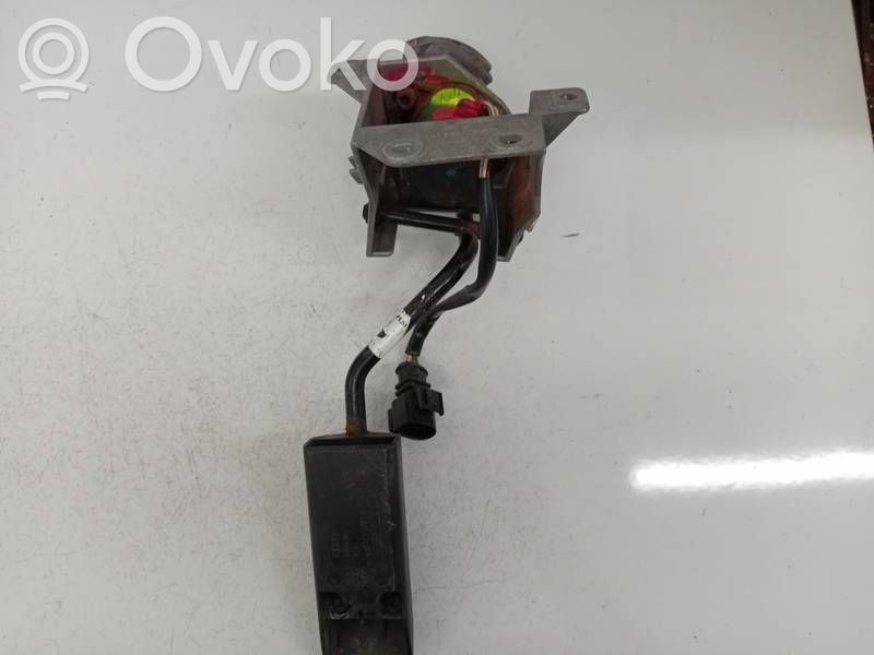 Audi A6 S6 C4 4A Pedale dell’acceleratore 