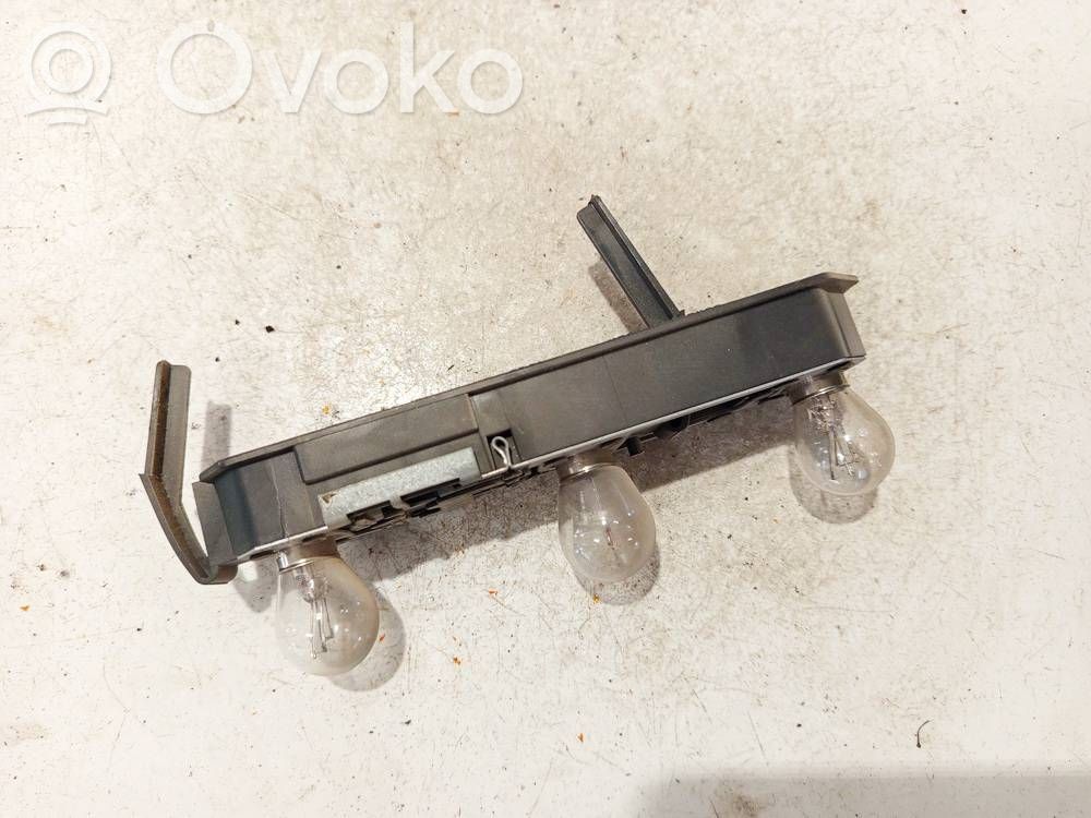 Volvo S70  V70  V70 XC Suport becuri lampă spate 