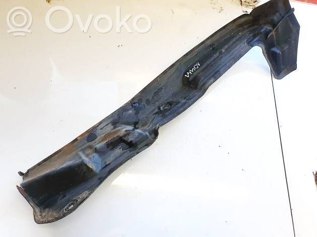 Muu ulkopuolen osa   8E0821111A,8E0821111A
