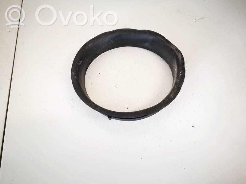 Skoda Octavia Mk2 (1Z) Side speaker trim/cover 