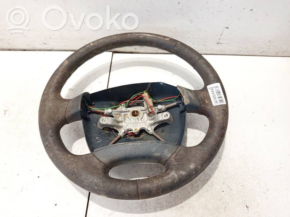 Ohjauspyörä   8200027527,8200015634,8200015635,8200027526,8200027527