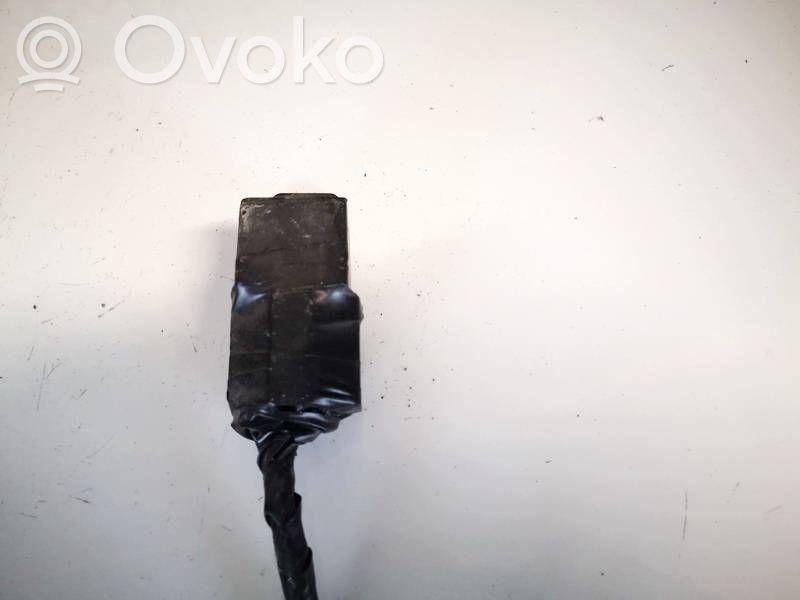Volkswagen Golf III Otros relés 