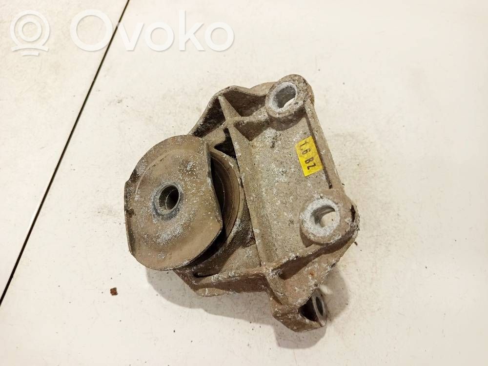 Fiat Stilo Wspornik / Mocowanie silnika 