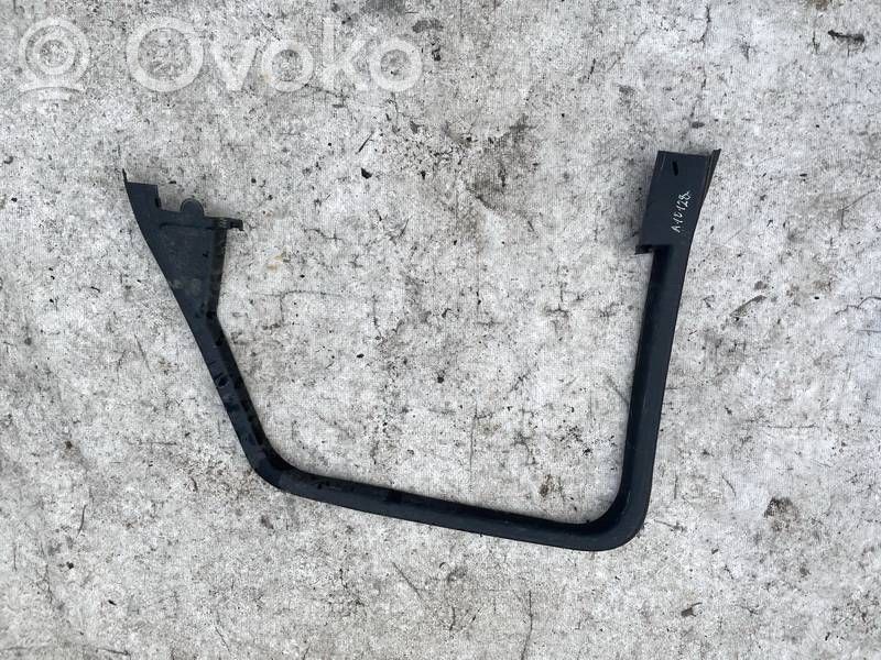 Audi Q3 8U Inne elementy wykończeniowe drzwi tylnych 