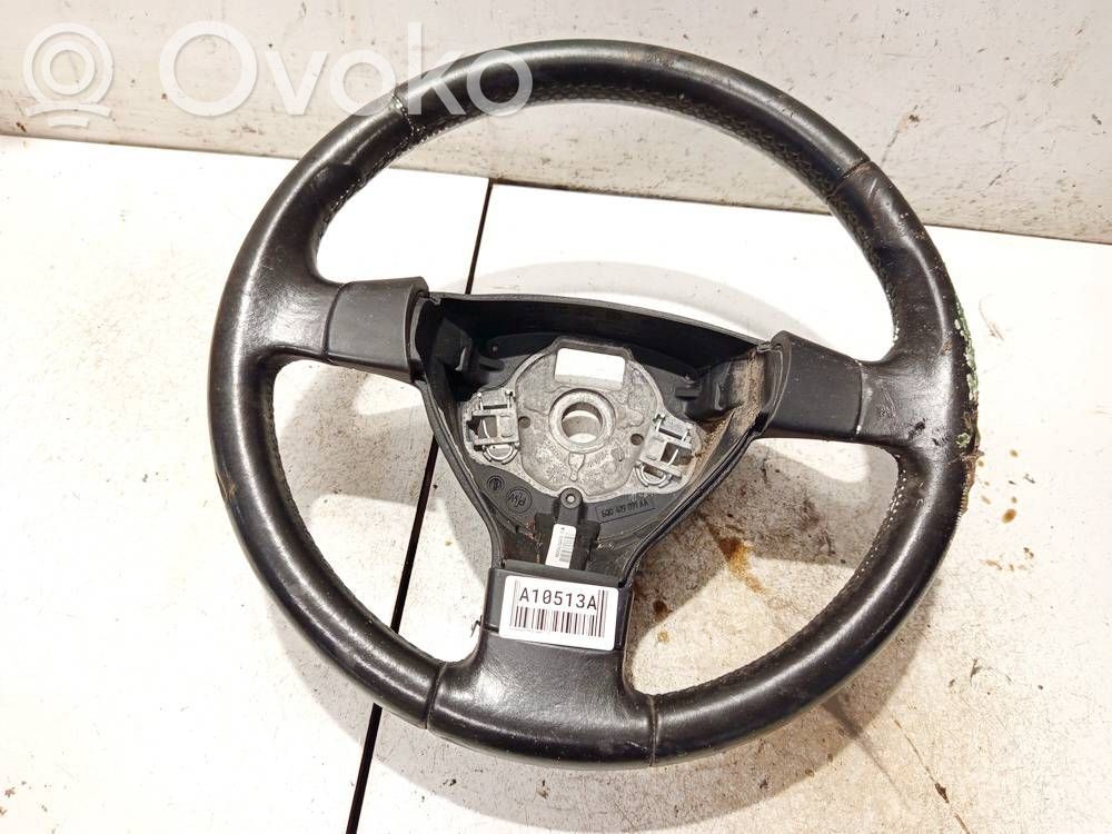 Volkswagen Polo IV 9N3 Lenkrad 
