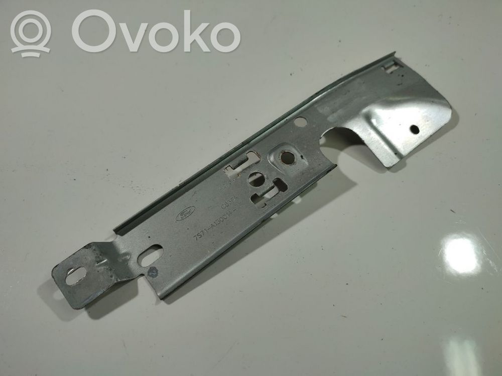 Ford Mondeo Mk III Łapa / Mocowanie silnika 