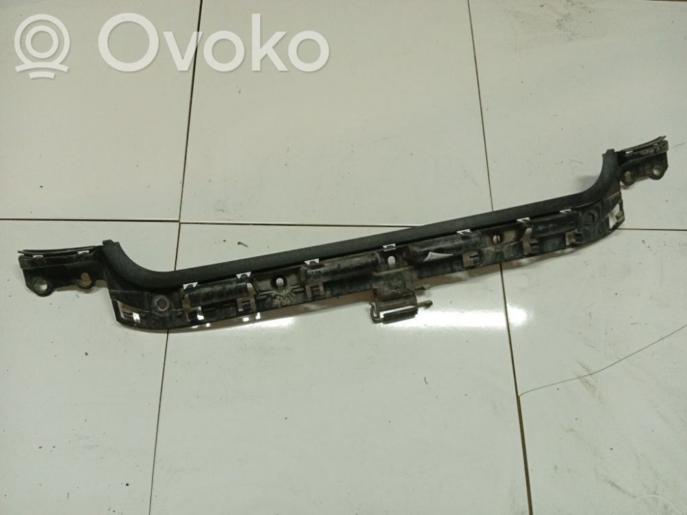 BMW 1 E81 E87 Suport montare bară spate 