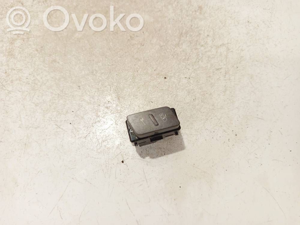 Botón interruptor de bloqueo de puertas   3D0962125B,3D0962125B,3D0962125B,5W806121V