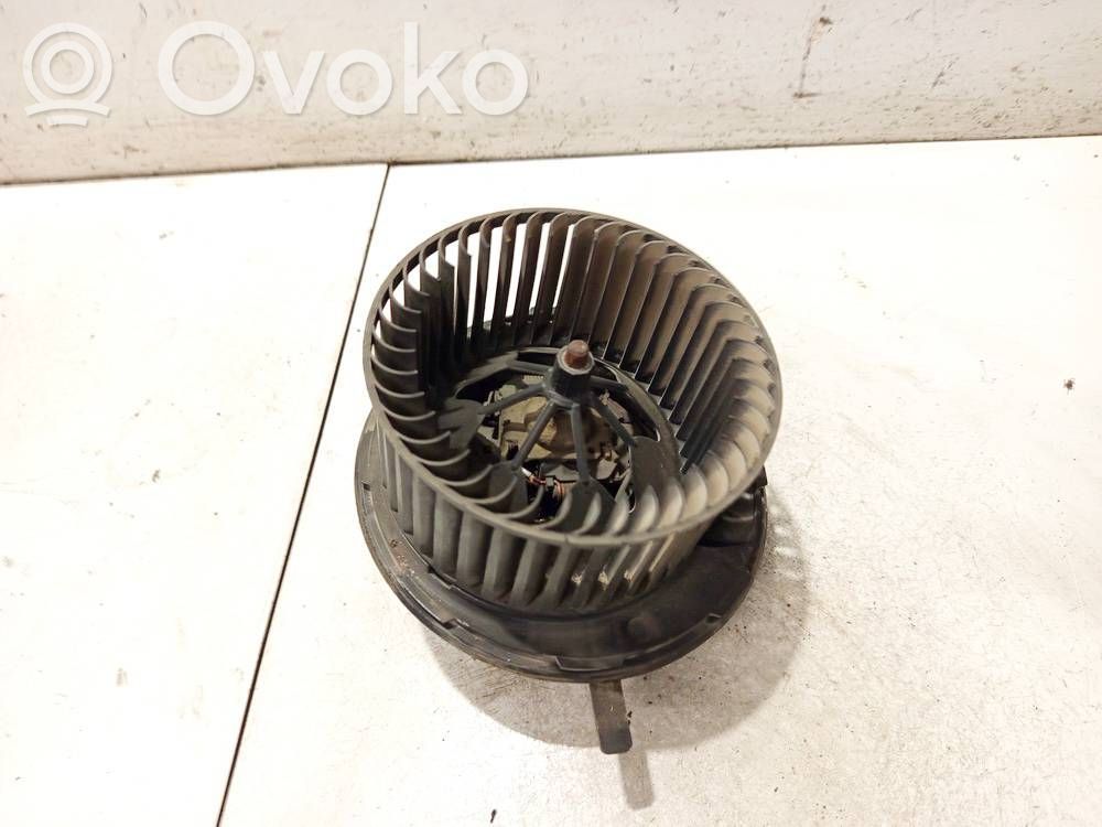 Volkswagen PASSAT B6 Ventola riscaldamento/ventilatore abitacolo