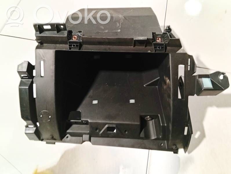 Ford Focus C-MAX Glove box 