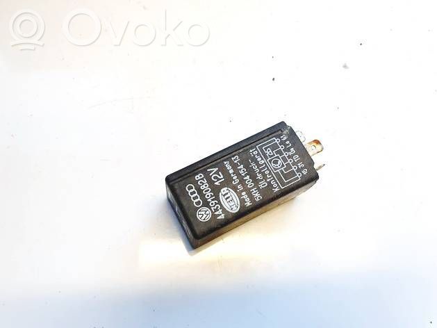 Audi A4 S4 B5 8D Sonstige Relais 